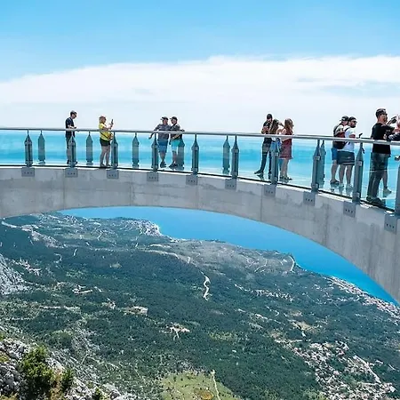 J.b. Beachfront Jesenice (Split-Dalmatia)