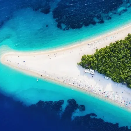 J.b. Beachfront Lägenhet