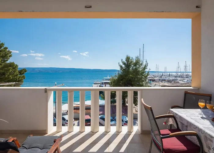 J.b. Beachfront Apartamento *